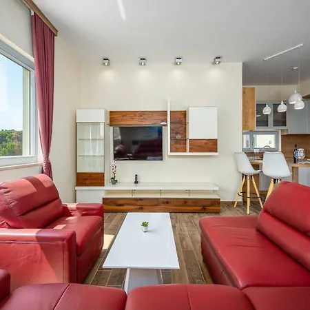 Magnolia By Interhome